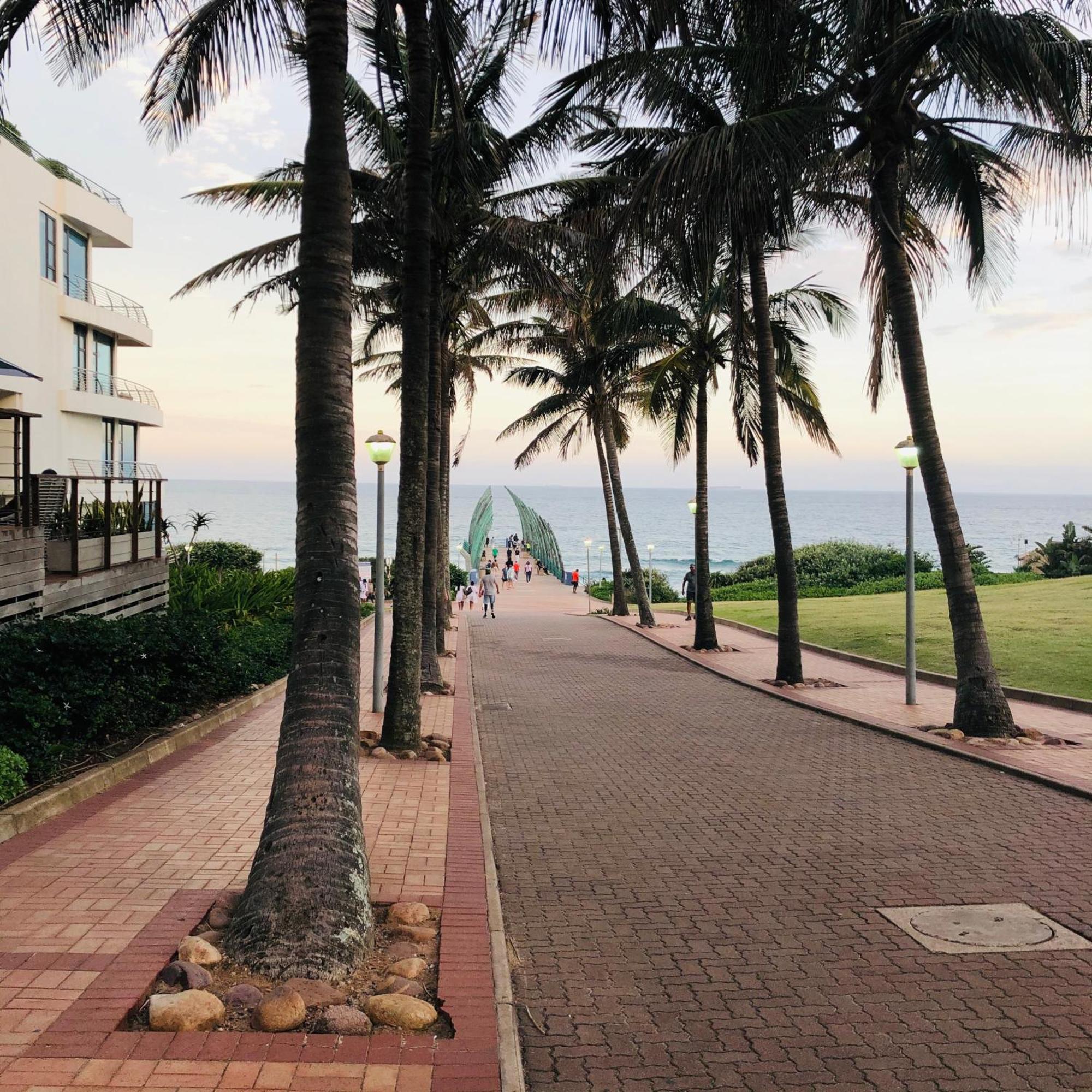 Umhlanga Lagoon Drive Top Sea Facing Unit Lejlighed Durban Eksteriør billede